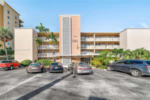 901 N Riverside Dr 3d Pompano Beach, FL 33062 - MLS#A11896434