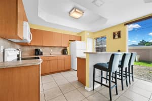 5844 Siena Ln Hollywood, FL 33021 - MLS#A11896466