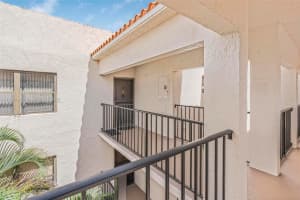 7507 La Paz Blvd 407 Boca Raton, FL 33433 - MLS#A11896483