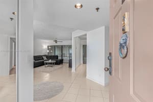 7507 La Paz Blvd 407 Boca Raton, FL 33433 - MLS#A11896483