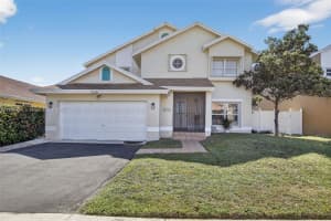 9710 Sw 9th Ct Pembroke Pines, FL 33025 - Off Market