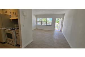230 Sw 11th Ave 14 Hallandale Beach, FL 33009 - MLS#A11896522
