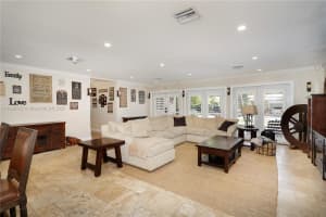 6461 Sw 74th St South Miami, FL 33143 - MLS#A11896532