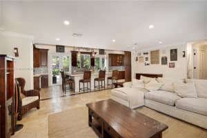 6461 Sw 74th St South Miami, FL 33143 - MLS#A11896532