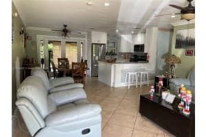 1961 Sw 36 Avenue Fort Lauderdale, FL 33312 - MLS#A11896537