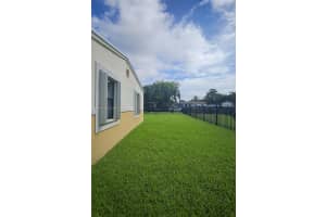 15770 Nw 17th Pl Miami Gardens, FL 33054 - MLS#A11896565