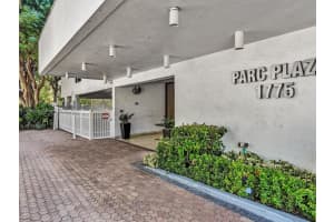 1775 Washington Ave 8b Miami Beach, FL 33139 - MLS#A11896585