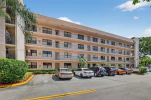 MLS# A11896599, Sunrise, Florida 33322
