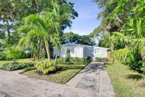 119 Sw 22nd Ave Fort Lauderdale, FL 33312 - MLS#A11896609