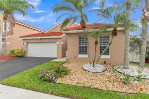 362 Bridgeton Rd Weston, FL 33326 - MLS#A11896648
