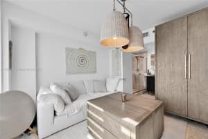 1800 S Ocean Dr 207 Hallandale Beach, FL 33009 - MLS#A11896658