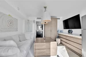 1800 S Ocean Dr 207 Hallandale Beach, FL 33009 - MLS#A11896658