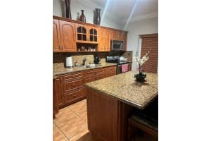 7667 Nw 182nd Ln 805 Hialeah, FL 33015 - MLS#A11896672