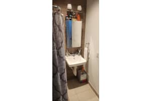 165 W 60th St Hialeah, FL 33012 - MLS#A11896700