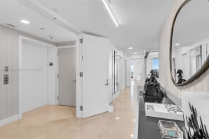 791 Crandon Blvd 1404 Key Biscayne, FL 33149 - MLS#A11896732