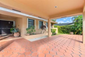 7040 Sw 95th Ct Miami, FL 33173 - MLS#A11896742