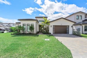 3502 N Ashwood Cir N Hollywood, FL 33312 - MLS#A11896758
