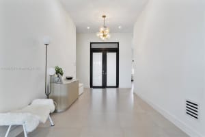 3502 N Ashwood Cir N Hollywood, FL 33312 - MLS#A11896758