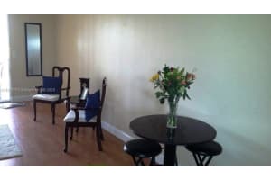 8373 Lake Dr 301 Doral, FL 33166 - MLS#A11896760