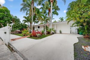 10015 Sw 166th St Miami, FL 33157 - MLS#A11896786