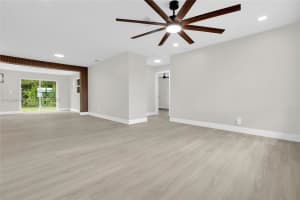 462 Muskegon Ave N Fort Myers, FL 33905 - MLS#A11896804