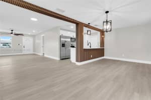 462 Muskegon Ave N Fort Myers, FL 33905 - MLS#A11896804