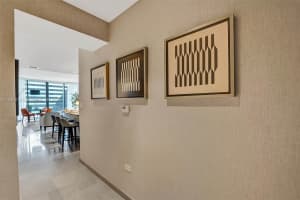 88 SW 7th St Apt 1408, Miami, FL 33130, - MLS#A11896819