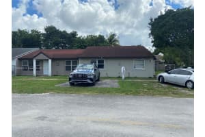 3956 Nw 182nd Ln Miami Gardens, FL 33055 - MLS#A11896822