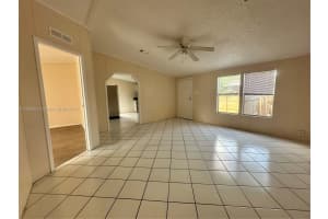 22844 Tradewind Rd H Boca Raton, FL 33428 - MLS#A11896833