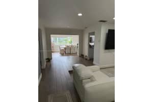 8600 Nw 27th Pl Sunrise, FL 33322 - MLS#A11896926