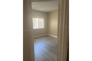 2445 Sw 18th Ter 1002 Fort Lauderdale, FL 33315 - MLS#A11896943