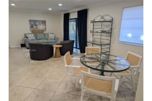 850 Benevento Ave 1 Coral Gables, FL 33146 - MLS#A11896969