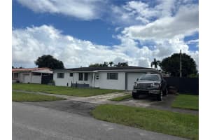 8750 Sw 42nd Ter Miami, FL 33165 - MLS#A11896980