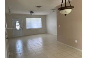 8750 Sw 42nd Ter Miami, FL 33165 - MLS#A11896980