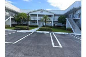 35 Colonial Club Dr 203 Boynton Beach, FL 33435 - MLS#A11897017