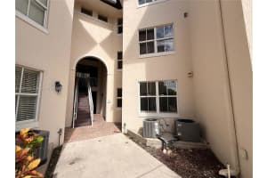 11605 Nw 89th St 110 Doral, FL 33178 - MLS#A11897026