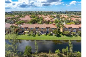 1025 Sw 143rd Ave 1303 Pembroke Pines, FL 33027 - MLS#A11897028