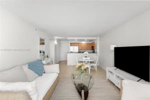 6917 Collins Ave 1203 Miami Beach, FL 33141 - MLS#A11897059