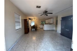 6261 Sw 6th St Miami, FL 33144 - MLS#A11897077