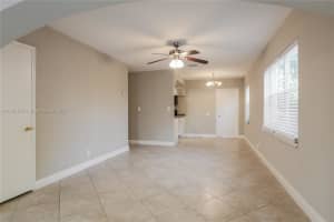 417 Sw 22nd Ter Fort Lauderdale, FL 33312 - MLS#A11897106