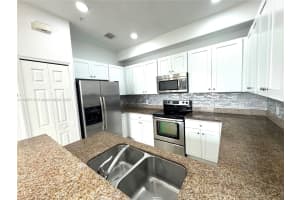 10012 Nw 7th St 208 Miami, FL 33172 - MLS#A11897115