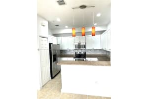 10012 Nw 7th St 208 Miami, FL 33172 - MLS#A11897115