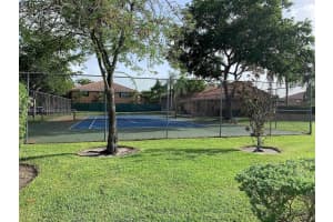 10337 Nw 8th St 202 Pembroke Pines, FL 33026 - MLS#A11897144