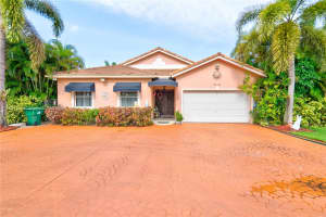 21551 Sw 187th Ave Miami, FL 33187 - MLS#A11897151