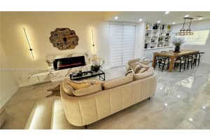 11976 Nw 12th St Pembroke Pines, FL 33026 - MLS#A11897168
