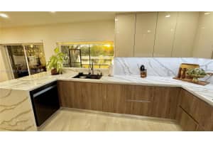 11976 Nw 12th St Pembroke Pines, FL 33026 - MLS#A11897168