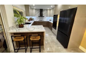 11976 Nw 12th St Pembroke Pines, FL 33026 - MLS#A11897168