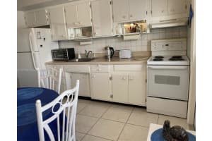 223 S Federal Hwy 46 Dania Beach, FL 33004 - MLS#A11897180