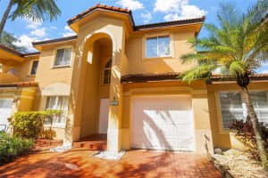 239 Mahogany Ter Davie, FL 33325 - MLS#A11897201