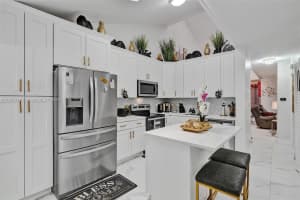 7780 Nw 79th Ave F6 Tamarac, FL 33321 - MLS#A11897240